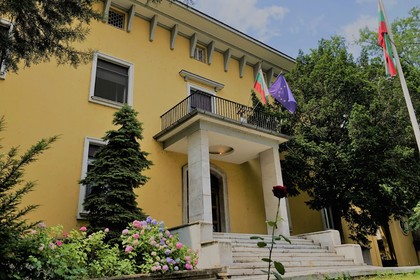 Среща на посланик Петко Дойков с министъра на икономиката на Република Сърбия Анджелка Атанаскович